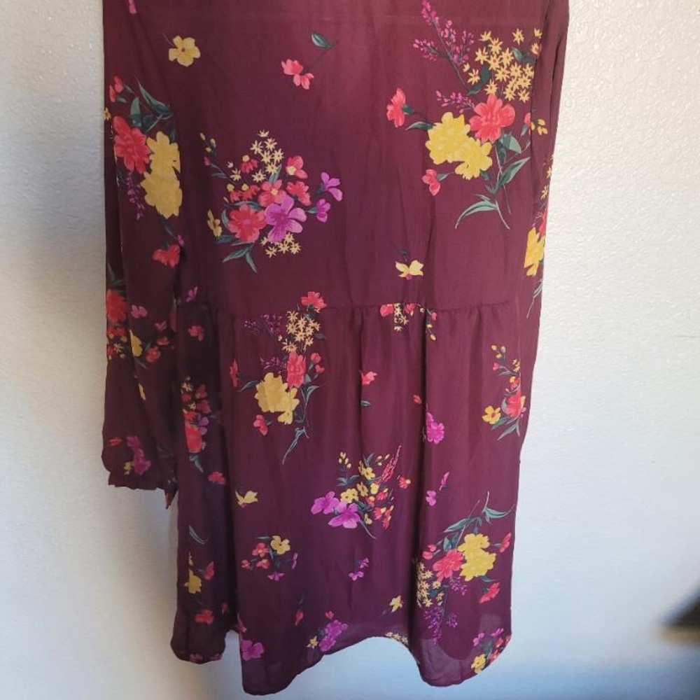 Dress - Picture 2 of 2